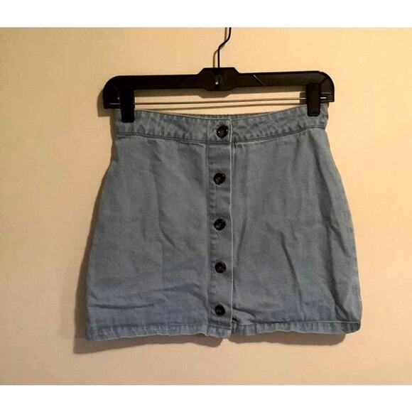 Forever 21 Juniors 100% Cotton Full Button Front Mini Jean Skirt Size Small - Picture 1 of 7